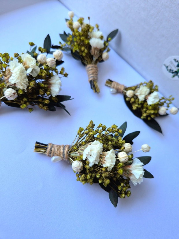 Cocarde nuntă , Flori de pus în piept invitați nuntă - flori naturale uscate și stabilizate , Alb - Verde Olive , Verde pădure