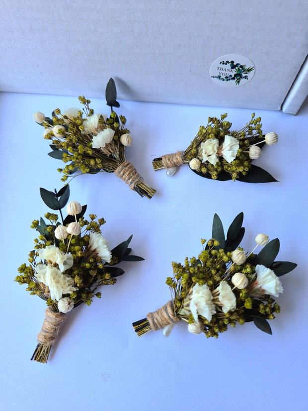 Cocarde nuntă , Flori de pus în piept invitați nuntă - flori naturale uscate și stabilizate , Alb - Verde Olive , Verde pădure