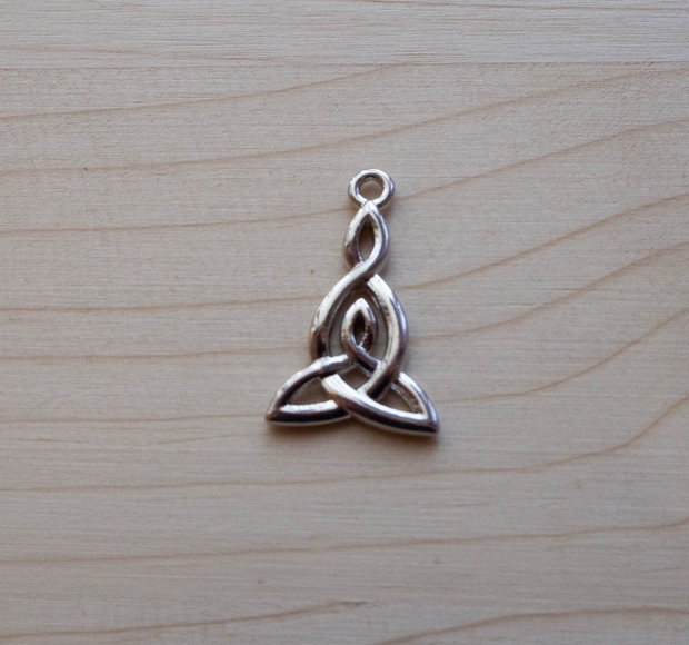 Pandantiv celtic Triquetra  Nodul Trinității