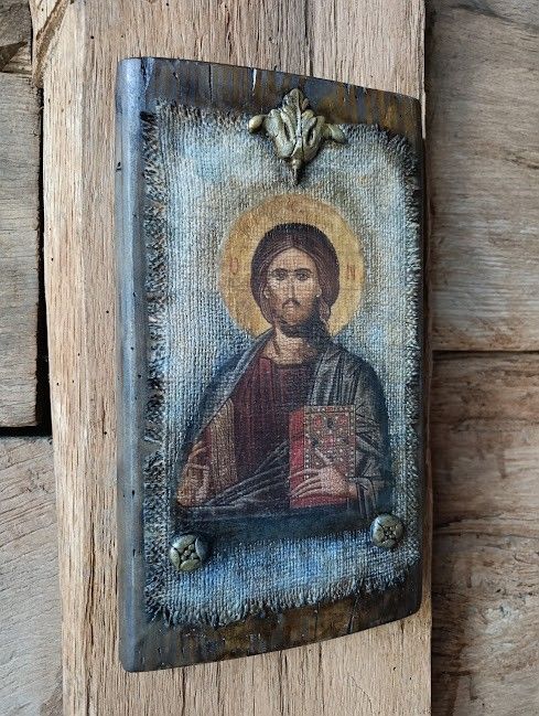 Icoană Hristos Pantocrator -imagine pe pânză de iută,cu aspect vechi și patină antică