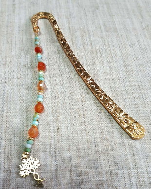 Semn de carte handmade cu pietre naturale