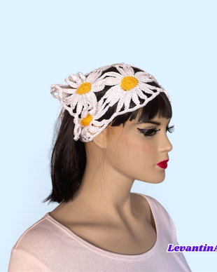 Batic Croșetat Manual cu Margarete, Batic Floral pentru Femei, Accesoriu de Păr Boho, Batic Triunghiular din Flori Handmade