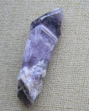 Cristal/varf de ametist (AV9)