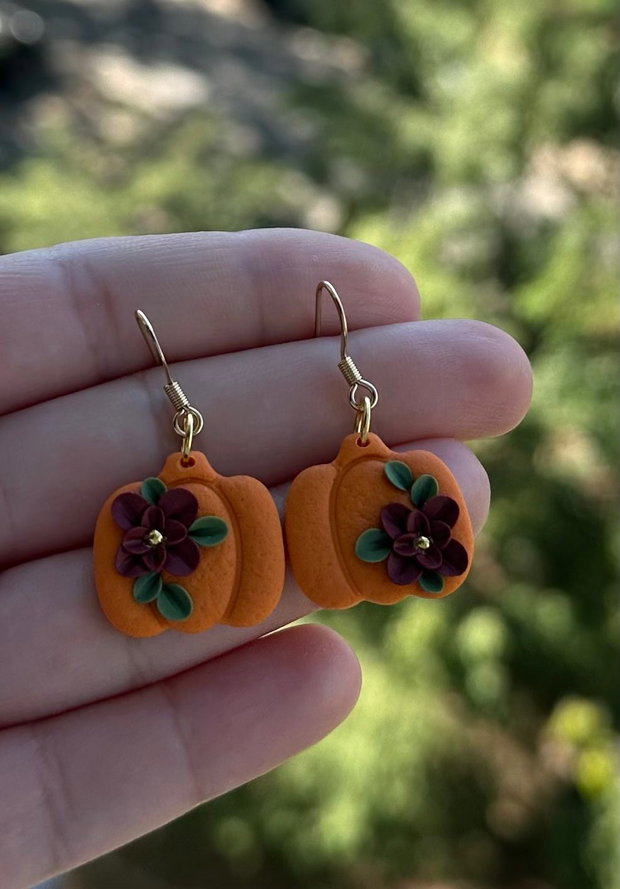 Cercei Pumpkin(dovleac)cu detaliu floral
