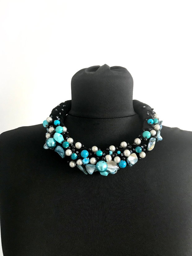 Colier statement '' Blue Colors "
