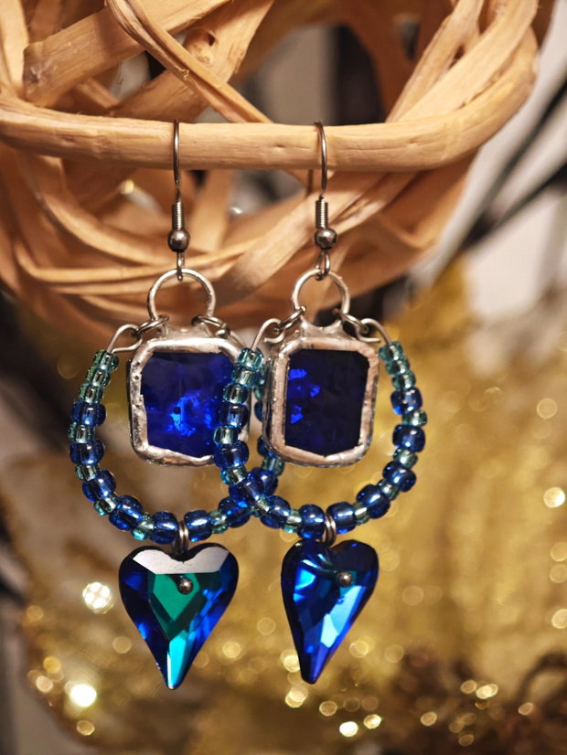 Cercei unicat lungi albastru din sticla vitralii, mărgele sticla și cristal Swarovski