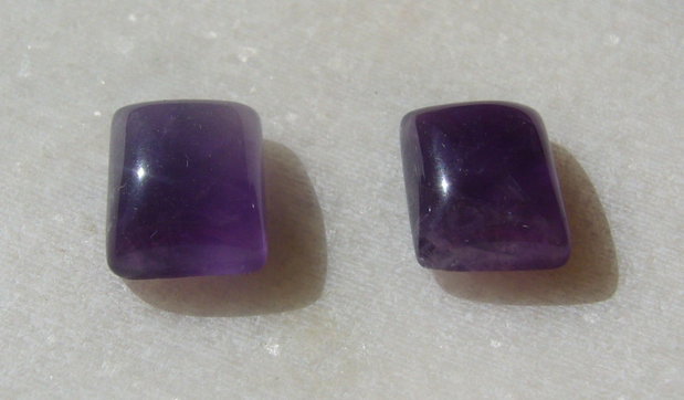 (2 bucati) Ametist cabochon dreptunghic aprox 12x10x6 mm