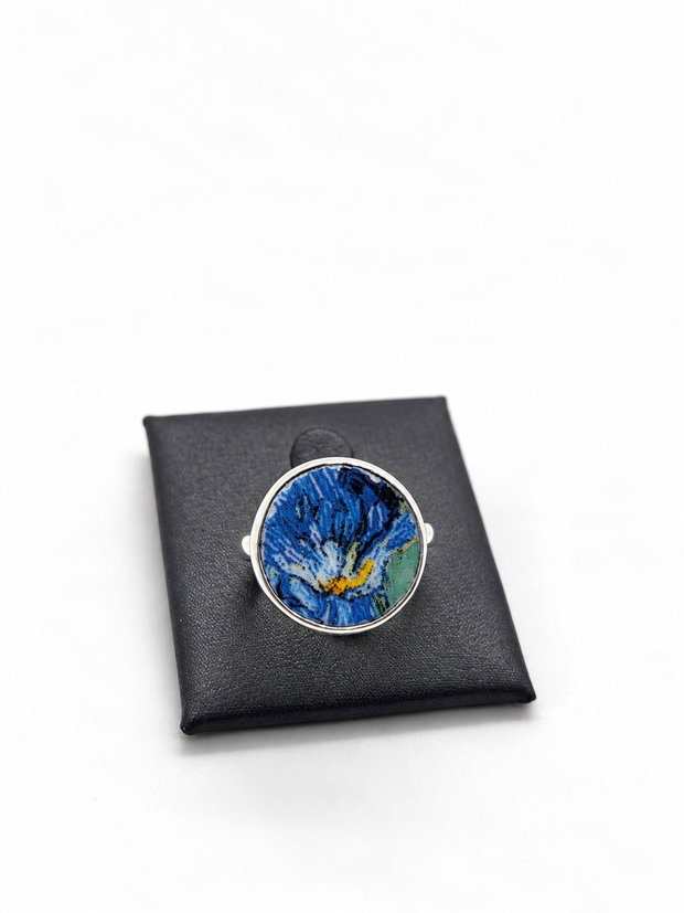 Inel "Little Iris" din argint si fragment de portelan