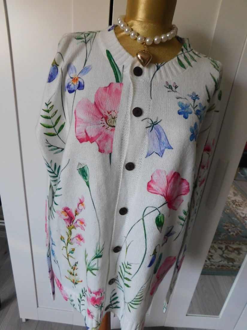Cardigan nou, deosebit, elegant, versatil, calduros, masura 52-54