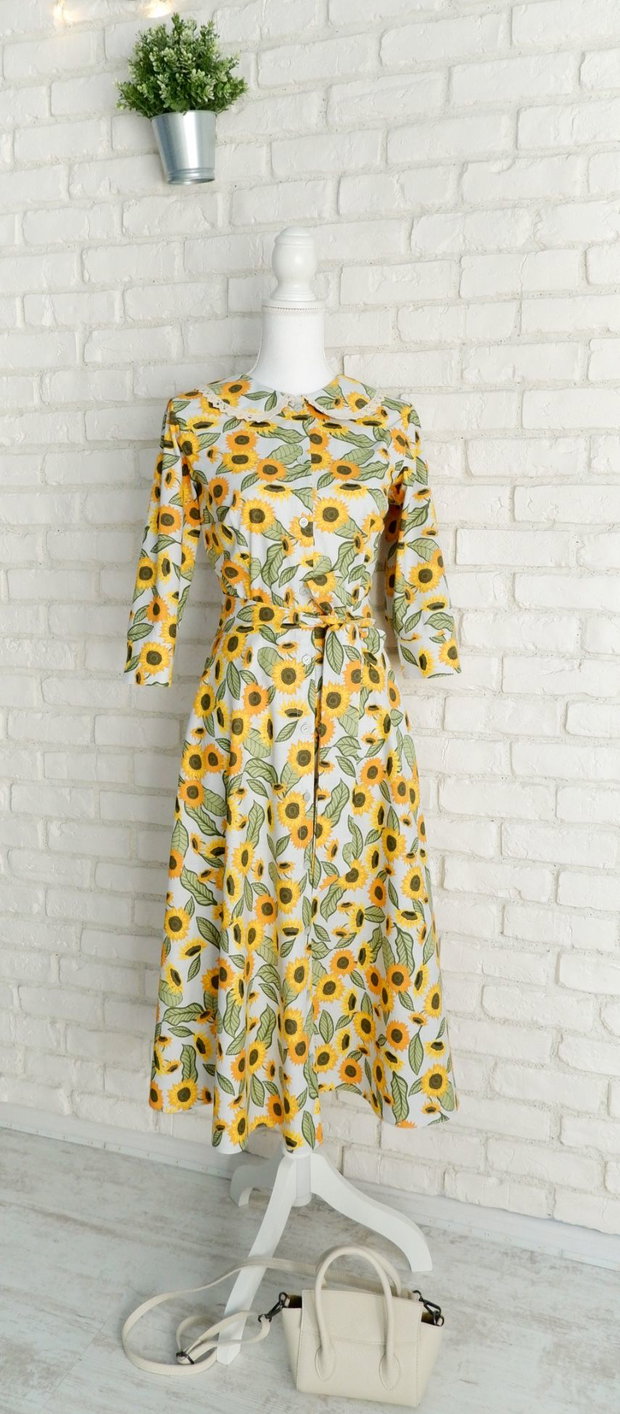 Rochie Camasa Floarea Soarelui cu Guler Mare Rotund