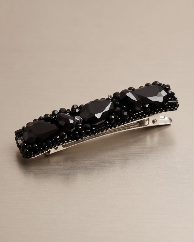 Clama de par- Black