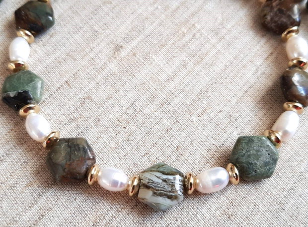 Colier Statement Forest Moss & Opal Opal hexagon, Jad verde și Perle de cultură