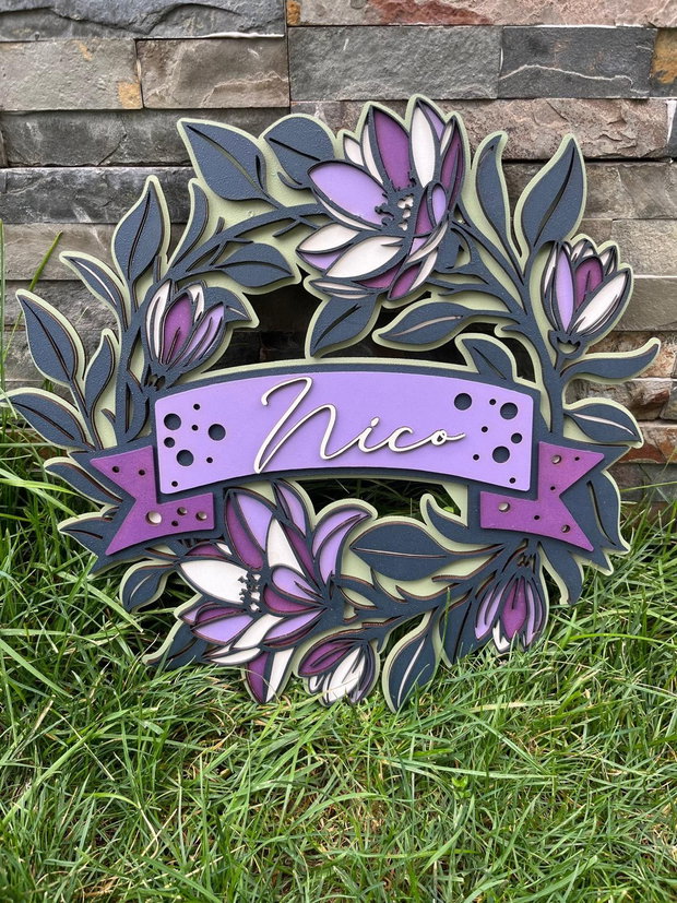 Decoratiune Perete Personalizata cu Nume, Tablou Feminin Floral 3D din Lemn/MDF Pictat Manual