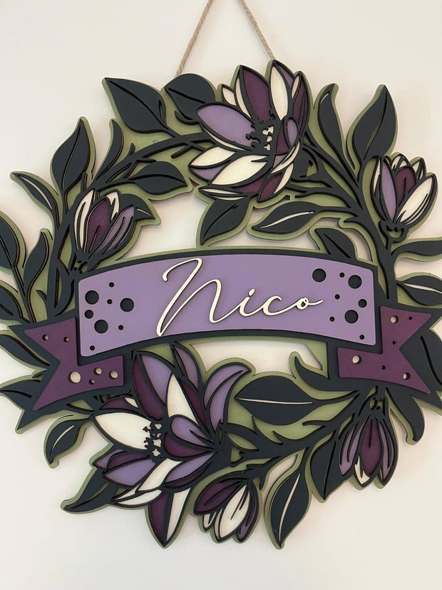 Decoratiune Perete Personalizata cu Nume, Tablou Feminin Floral 3D din Lemn/MDF Pictat Manual