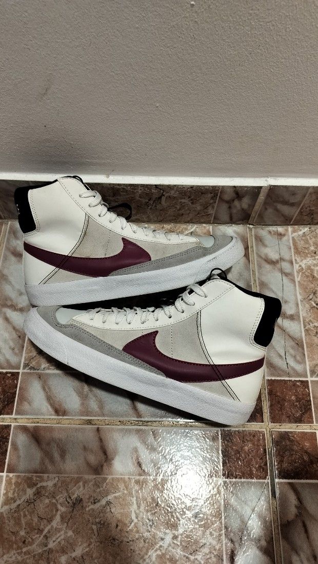 Nike Blazer Mid