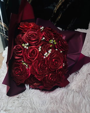 Buchet trandafiri cu sclipici