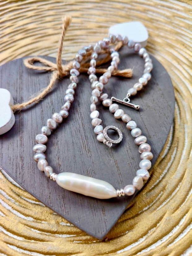 Colier CHOKER perle de cultura gri & perla Baroc alba