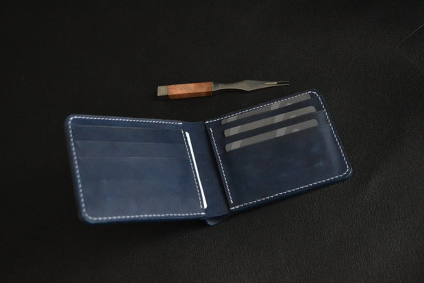 Portofel din piele naturala Clasic long ,lucrat integral manual