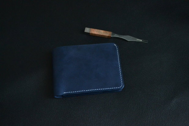 Portofel din piele naturala Clasic long ,lucrat integral manual