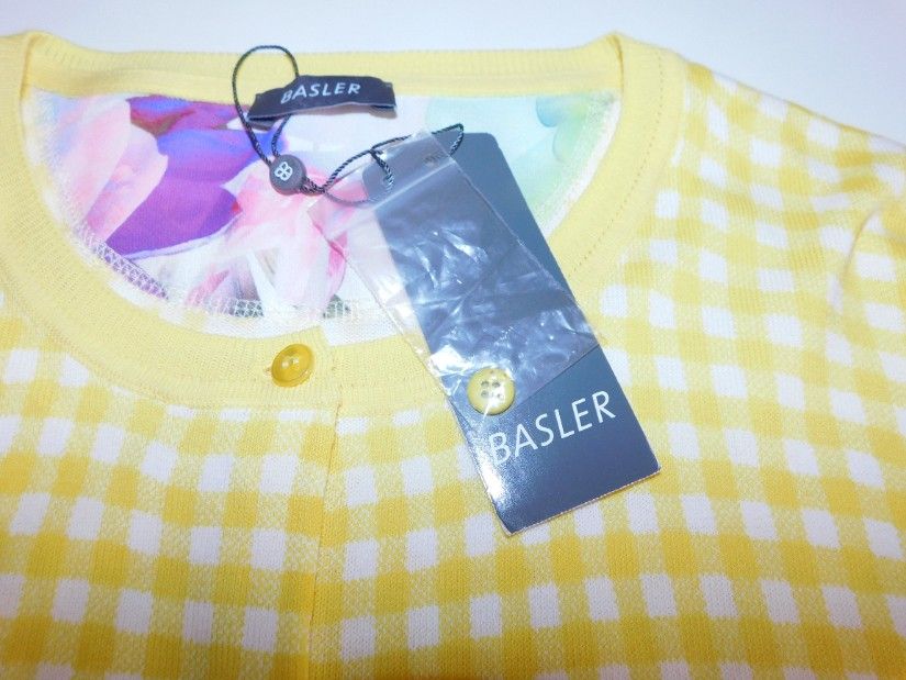 BASLER, GERMANIA, cardigan nou etichete atasate,lux ,masura 48 - 50