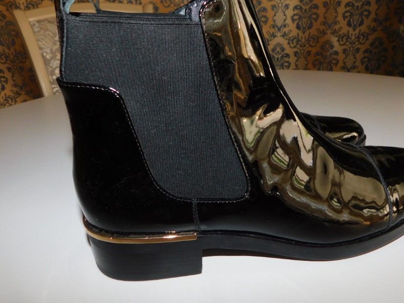 HOGL botine noi piele lac, masura 41 , spectaculoase, elegante, deosebite