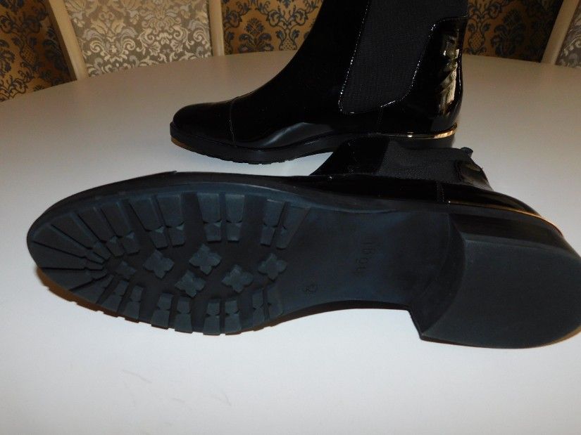 HOGL botine noi piele lac, masura 41 , spectaculoase, elegante, deosebite
