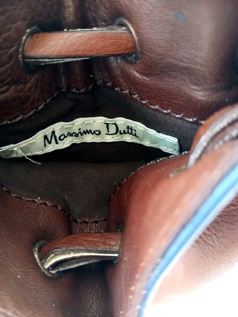 Gentuță Massimo Dutti