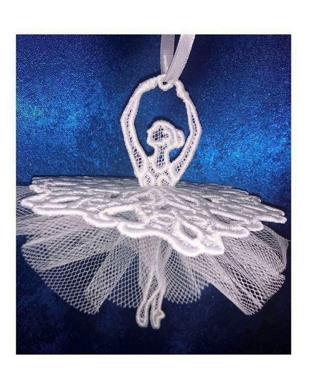 Balerina Brodata Decoratiune Suspendabila