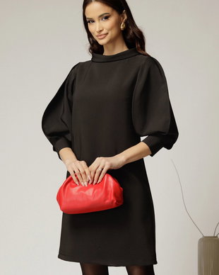 Rochie neagra cu maneci bufante si guler maxi