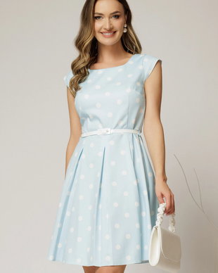 Rochie scurta bleu in clos cu buline si curtea in talie