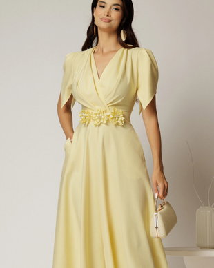 Rochie midi galbena de ocazie cu pliuri pe bust si cordon detasabi cu flori