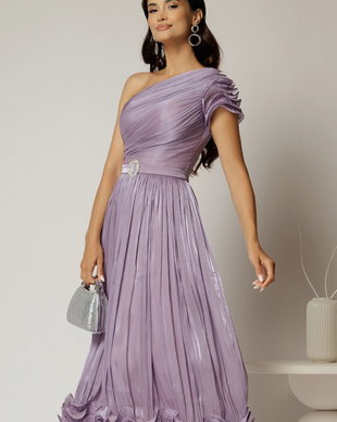 Rochie midi lila din voal peliculizat cu volanase pe fusta