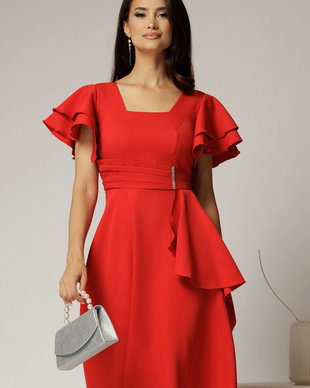 Rochie scurta rosie cu maneci scurte evazate si aplicatie pe talie