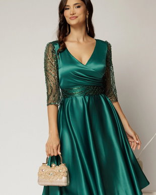 Rochie Adria verde smarald din tafta in clos cu cordon in talie