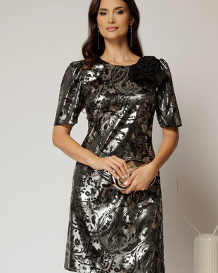 Rochie scurta neagra cu croi drept si imprimeuri argintii