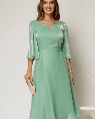 Rochie eleganta verde din voal peliculizat cu decolteu cu decupaj