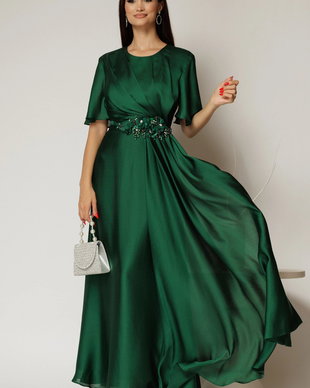 Rochie lunga verde de seara din voal cu accesoriu in talie