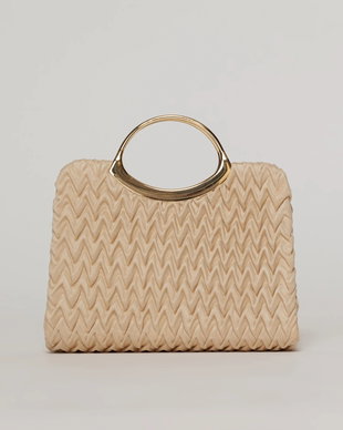 Clutch elegant bej din piele ecologica intoarsa cu design modern