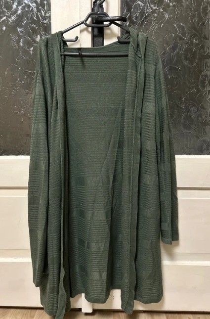 Cardigan verde lung