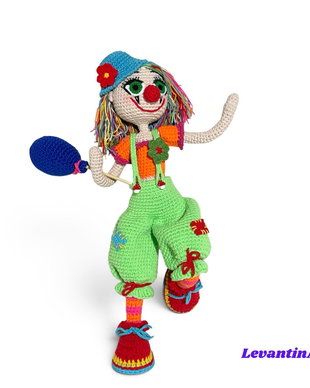 Păpușă Clown Croșetată Manual 50 cm, Păpușă Păiață Handmade, Piesă Decorativă, Cadou Original, LA COMANDĂ