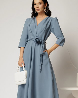 Rochie midi albastru petrol din stofa in clos cu floare in talie