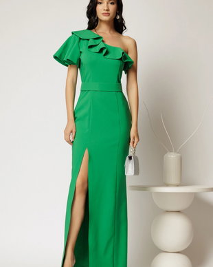 Rochie verde lunga de ocazie pe un umar cu volanas si slit pe picior