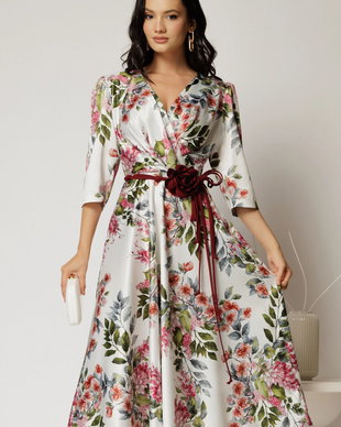 Rochie midi ivoar cu imprimeu floral si cordon in contrast
