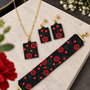 Set din margele ,,Floricele roșii,,