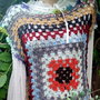 Bluza crosetata granny square