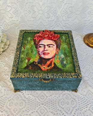 Cutie din lemn-Frida Kahlo