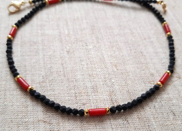 Colier choker cu coral și hematit