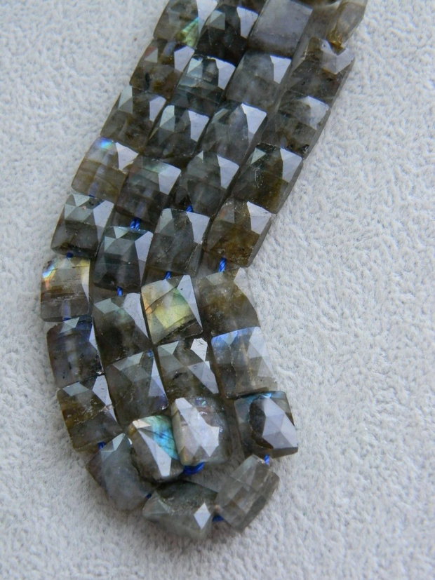 Labradorit margele fatetate 10x8 mm (AI 1)