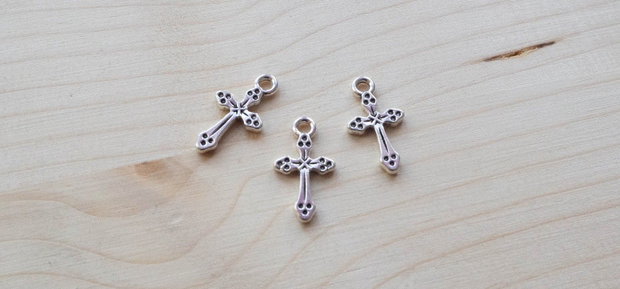 Charm cruciuliță