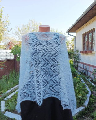 Eșarfă bleu din mohair cu mătase  tricotată manual